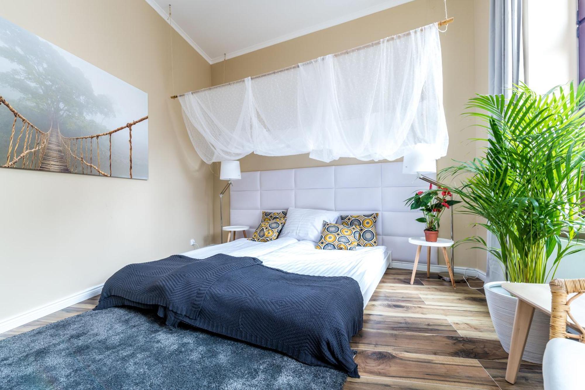 Cichy Zakatek Apartament Przy Starym Rynku Познан Екстериор снимка